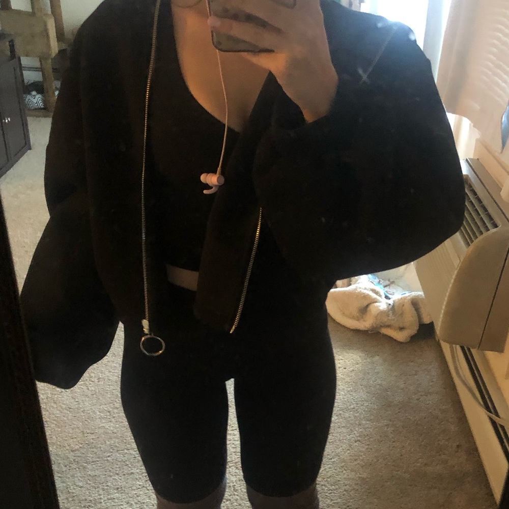 Zara cropped zip up hoodie - Picture 3 of 6